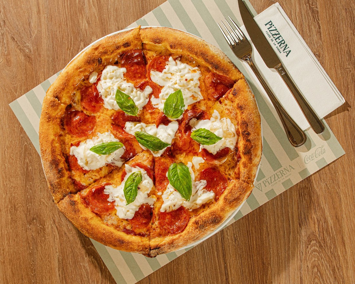 Pizzerna 84 Photos 2